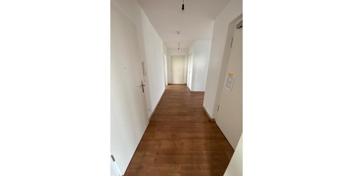 Dachgeschoßwohnung Meerbusch - 3 Zimmer, 111 m&sup2;, 1.589&euro; | Angebot:25307483
