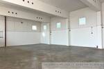 Großzügige, helle, freitragende Montage- Lagerhalle (beheizbar), 2 Büros, Tageslicht, hohem Sektionaltor - ideal für...
