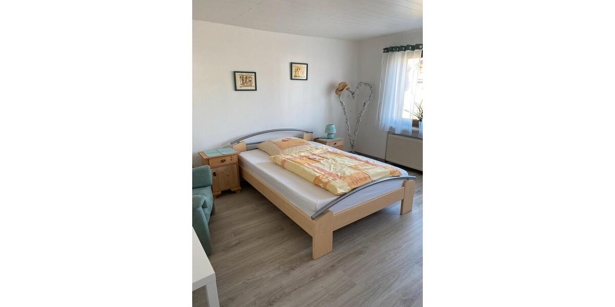 Wohnen auf Zeit Fuchsmühl - 1 Zimmer, 25 m&sup2;, 35&euro; | Angebot:26522655