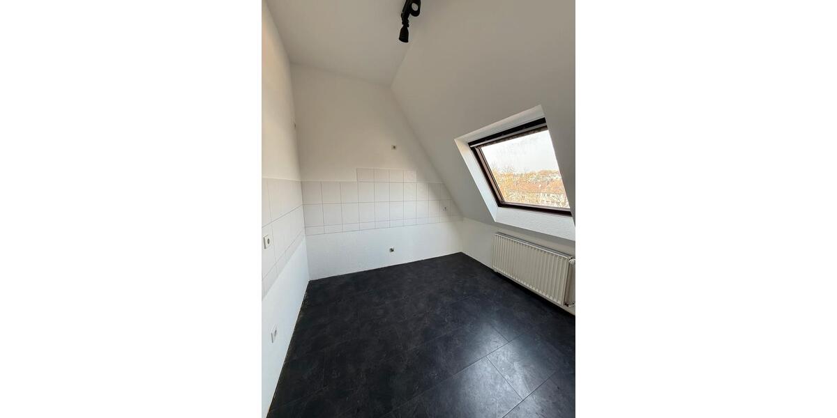 Maisonettenwohnung Wuppertal Unterbarmen - 4 Zimmer, 80 m&sup2;, 965&euro; | Angebot:26035731
