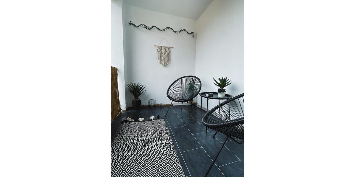 Etagenwohnung Saalfeld (Saale) - 2 Zimmer, 50 m&sup2;, 45&euro; | Angebot:26129951
