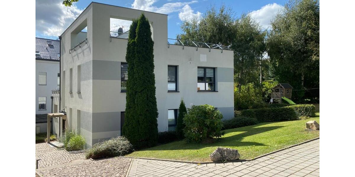 Terrassenwohnung Treuen - 4 Zimmer, 175 m&sup2;, 1.750&euro; | Angebot:25991296