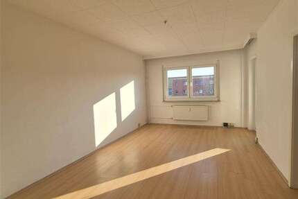 Wohnung Stralsund Langendorfer Berg - 2 Zimmer, 50 m&sup2;, 400&euro; | Angebot:24706721