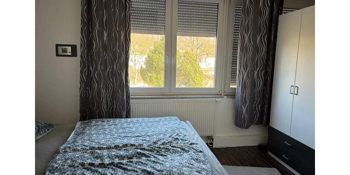 Etagenwohnung Amstetten - 3 Zimmer, 76 m&sup2;, 900&euro; | Angebot:25510152