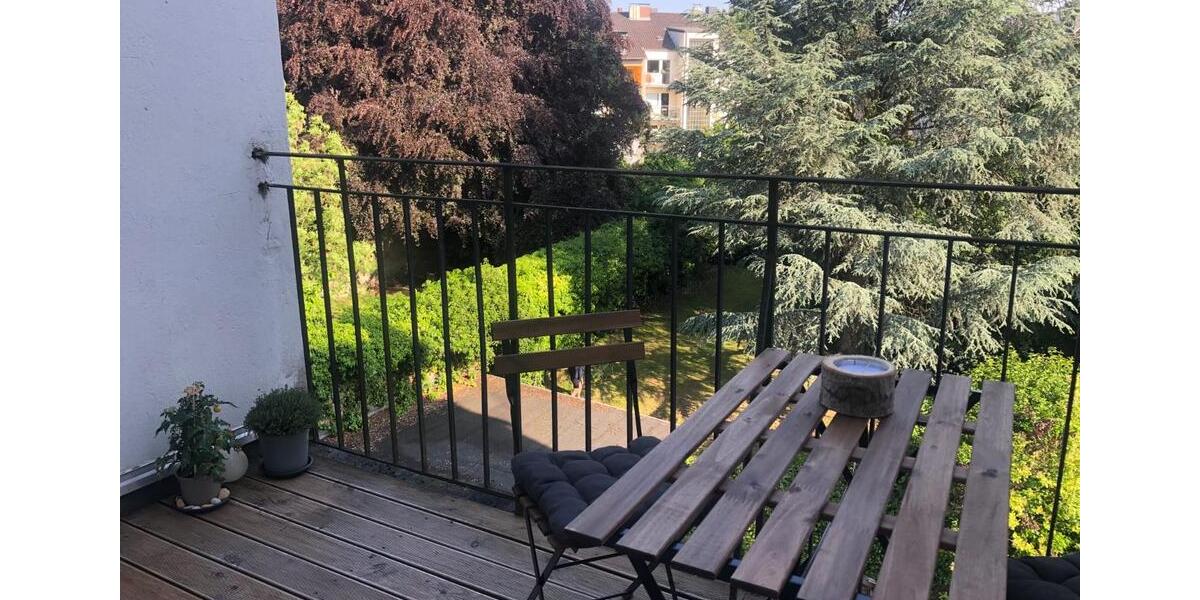 Etagenwohnung Aachen Aachen-Mitte - 2 Zimmer, 94 m&sup2;, 1.100&euro; | Angebot:26266775