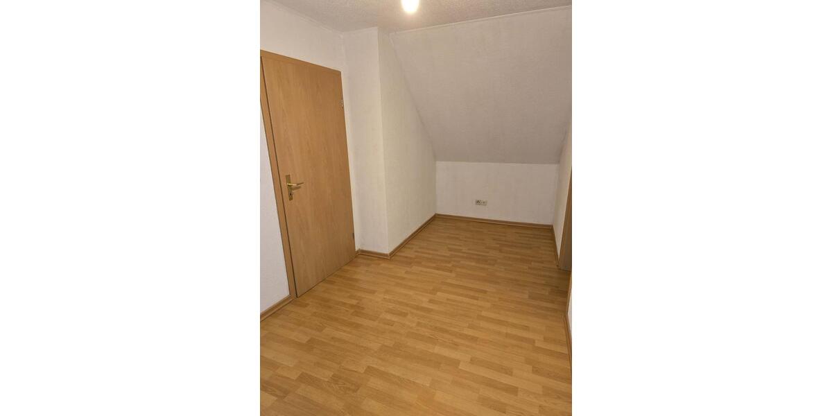 Etagenwohnung Sulzbach (Saar) - 3 Zimmer, 50 m&sup2;, 400&euro; | Angebot:26413180