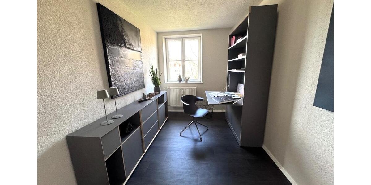 3-Zi. Whg. schick möbliert + Garage in FN-Ost vom 01.04.-31.05.26 3 zimmer