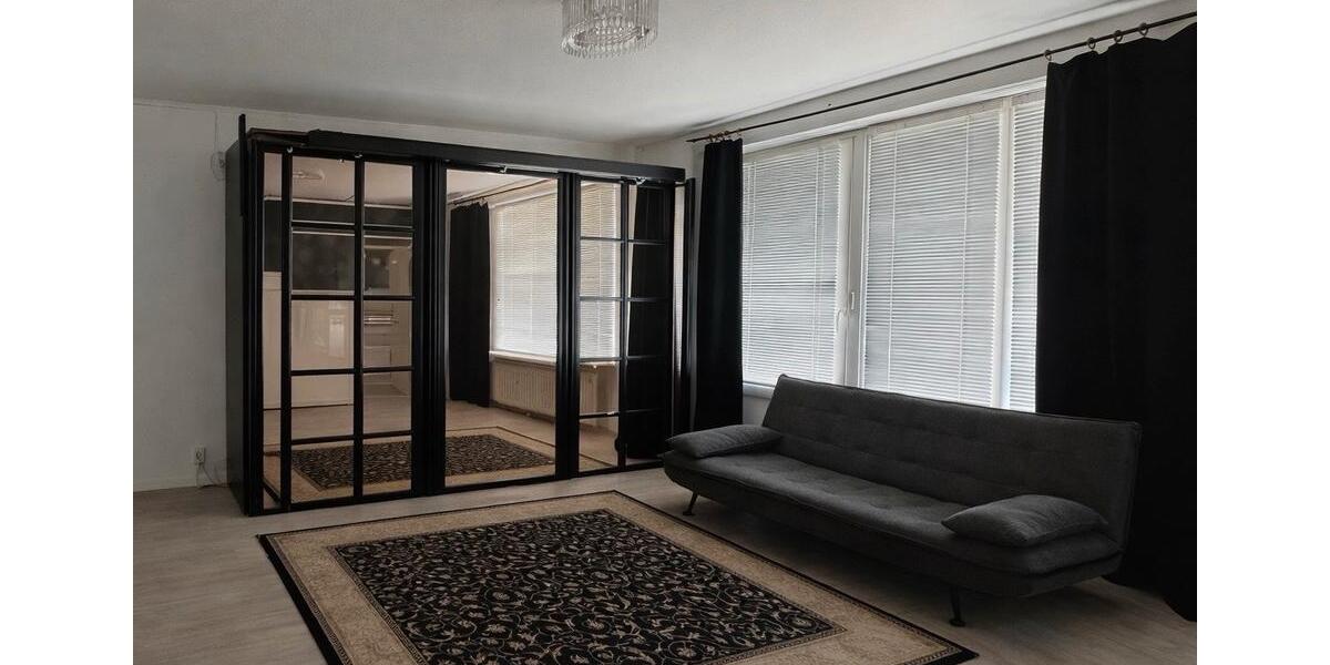 Etagenwohnung Hamburg Wandsbek - 1 Zimmer, 40 m&sup2;, 900&euro; | Angebot:25393741