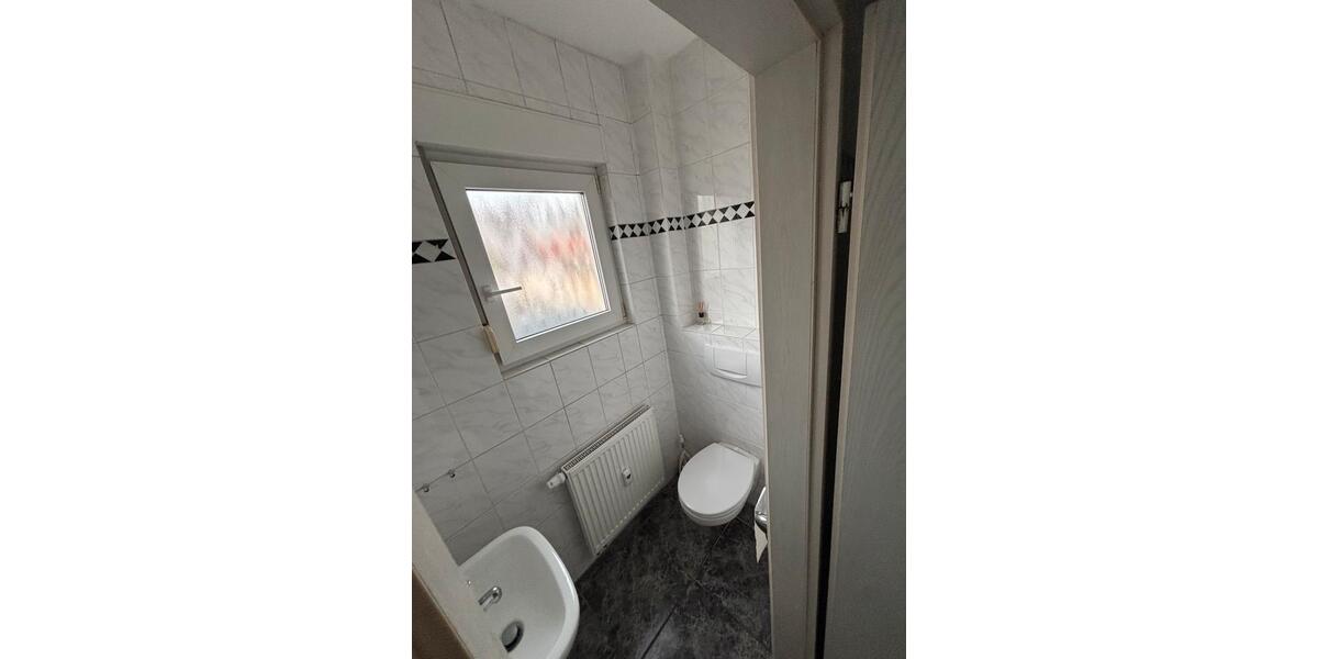 Erdgeschoßwohnung Rüsselsheim am Main - 2 Zimmer, 60 m&sup2;, 1.050&euro; | Angebot:25902132