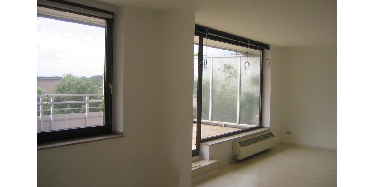 Dachgeschoßwohnung Hilden Kalstert - 2 Zimmer, 90 m&sup2;, 1.070&euro; | Angebot:26444568