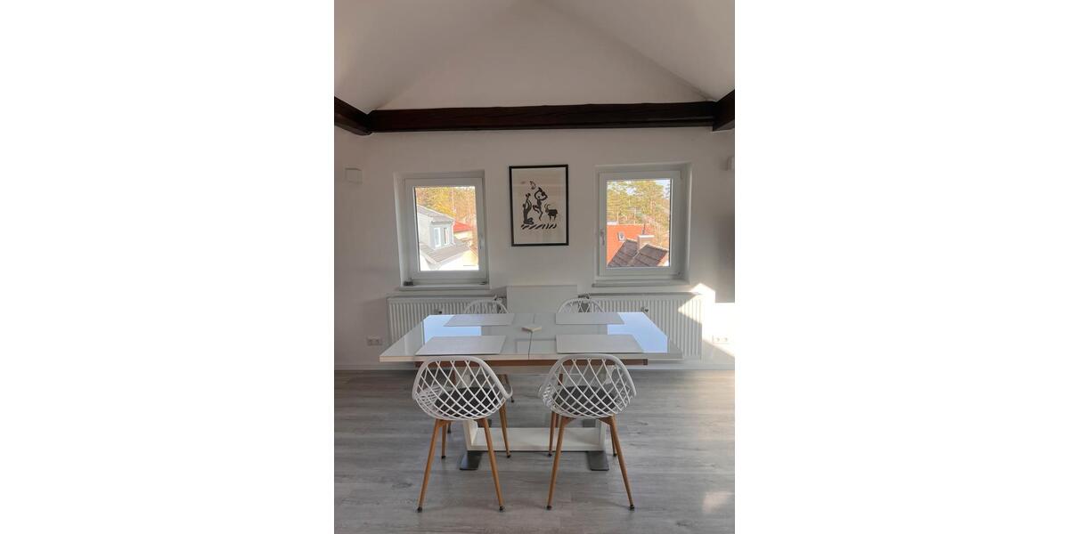 Dachgeschoßwohnung Weiden in der Oberpfalz - 1 Zimmer, 75 m&sup2;, 850&euro; | Angebot:25872233