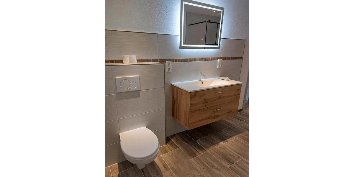 Erdgeschoßwohnung Nohfelden - 3 Zimmer, 105 m&sup2;, 900&euro; | Angebot:25048100