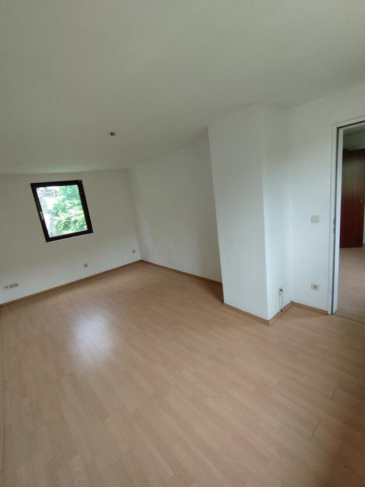 Gemütliche 1-Zimmer-Dachgeschoßwohnung in Wuppertal-Elberfeld