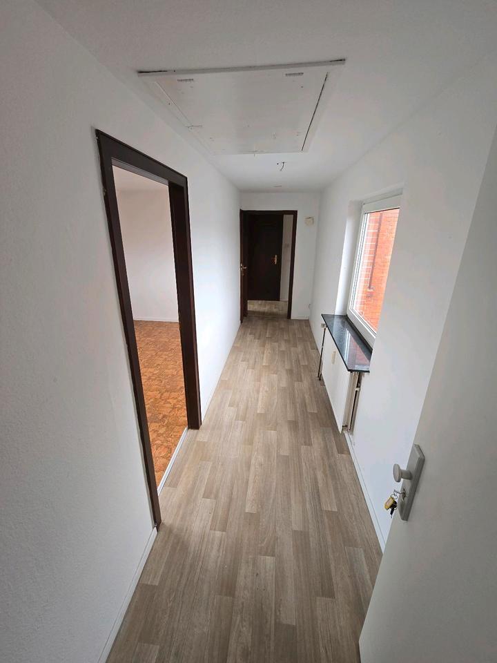 Dachgeschoßwohnung Nähe Rathaus