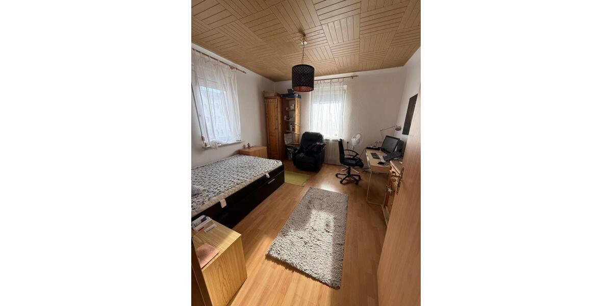 Wohnen auf Zeit Albstadt - 1 Zimmer, 14 m&sup2;, 410&euro; | Angebot:24558373