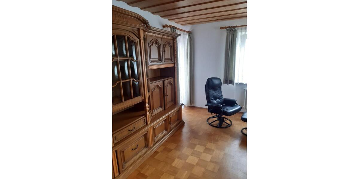 Wohnen auf Zeit Pfaffing - 4 Zimmer, 96 m&sup2;, 1.100&euro; | Angebot:25901289