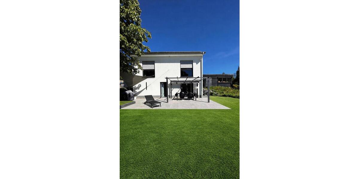 Einfamilienhaus Niederzissen - 4 Zimmer, 135 m&sup2;, 2.800&euro; | Angebot:25957924