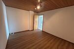 Dachgeschoßwohnung Mitteleschenbach - 3 Zimmer, 85 m&sup2;, 600&euro; | Angebot:26700379