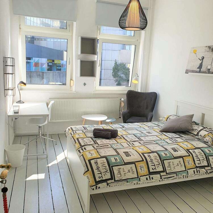 WG-Zimmer in Bonn 840 € 15 m² zimmer