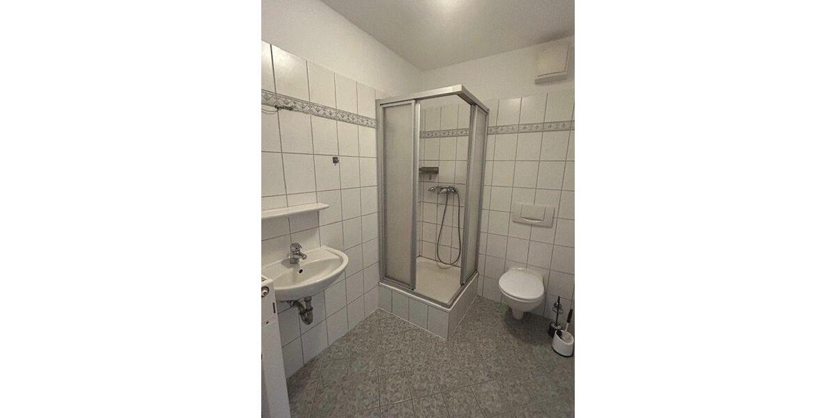 Etagenwohnung Sonneberg - 3 Zimmer, 82 m&sup2;, 570&euro; | Angebot:26058897