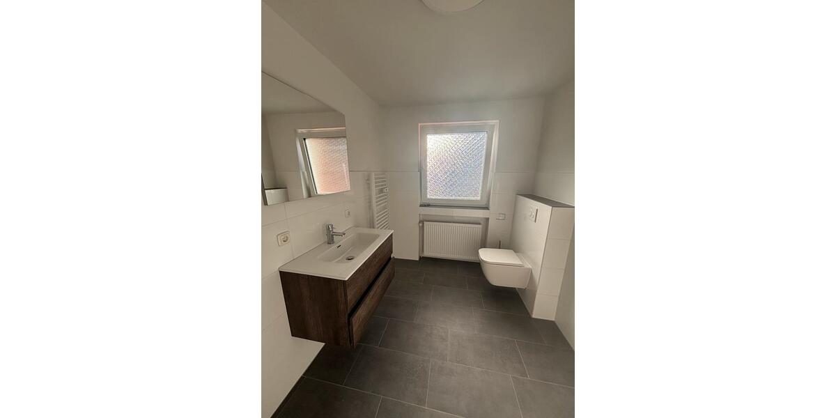 Dachgeschoßwohnung Celle Altenhagen - 3 Zimmer, 83 m&sup2;, 950&euro; | Angebot:26702150