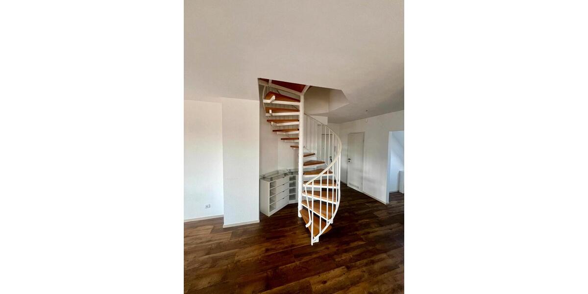Maisonettenwohnung Mönchengladbach Süd - 2 Zimmer, 68 m&sup2;, 748&euro; | Angebot:26567433