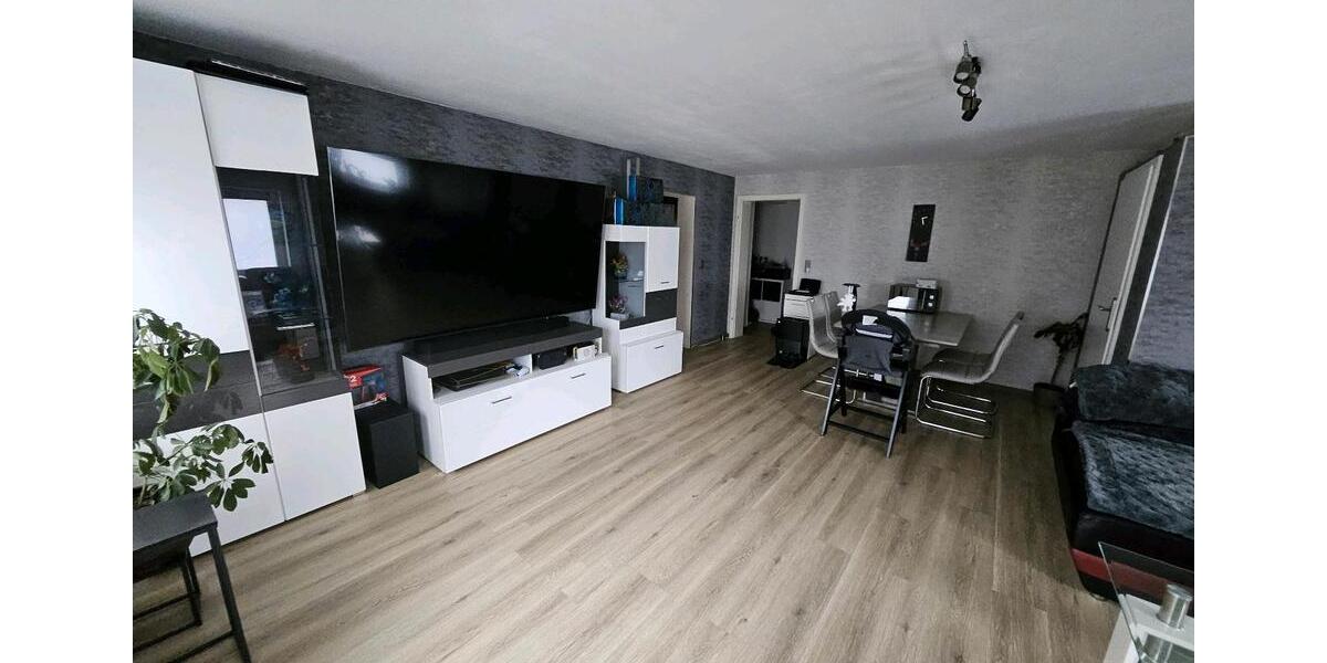 Erdgeschoßwohnung Weilrod - 3 Zimmer, 80 m&sup2;, 650&euro; | Angebot:24998443