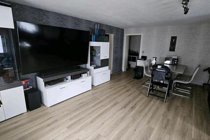 Wohnung Weilrod - 3 Zimmer, 80 m&sup2;, 650&euro; | Angebot:24998443