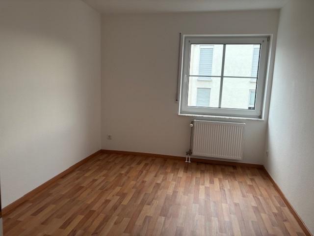 Etagenwohnung Budenheim - 3 Zimmer, 77 m&sup2;, 1.050&euro; | Angebot:26659696