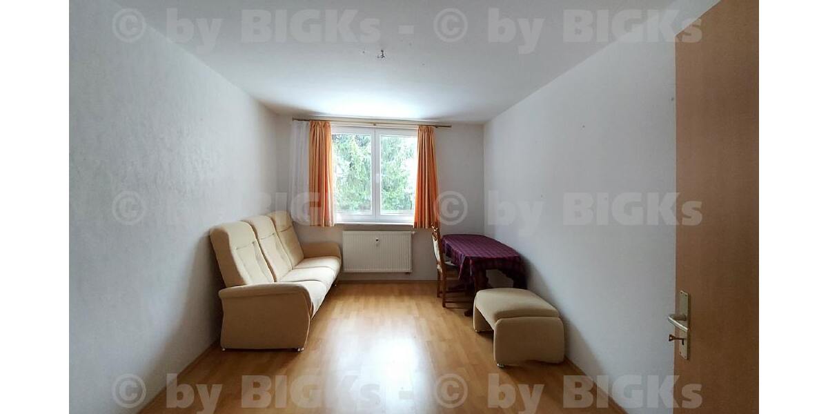 BIGKs: Suhl-Leninring: 3 Raum Wohnung Suhl,sep.Küche,Wannenbad, Balkon (-;) - Etagenwohnung Suhl Suhl Leninring | Angebot:27363188