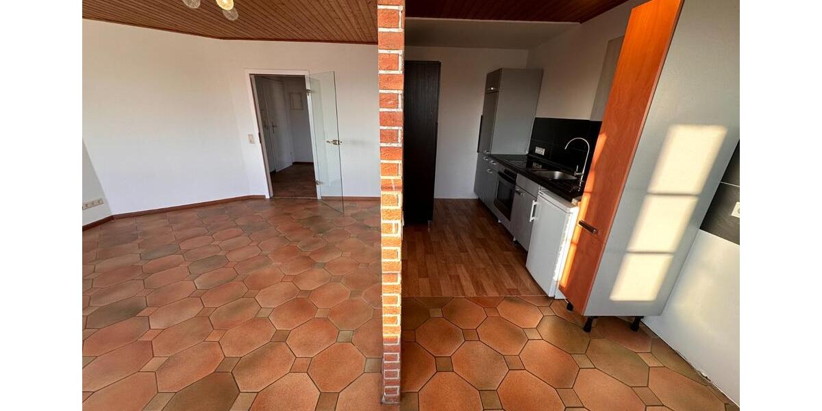 Etagenwohnung Felsberg - 4 Zimmer, 71 m&sup2;, 595&euro; | Angebot:25824537