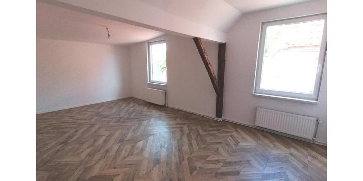 Einfamilienhaus Bad Segeberg - 6 Zimmer, 170 m&sup2;, 2.800&euro; | Angebot:24812451