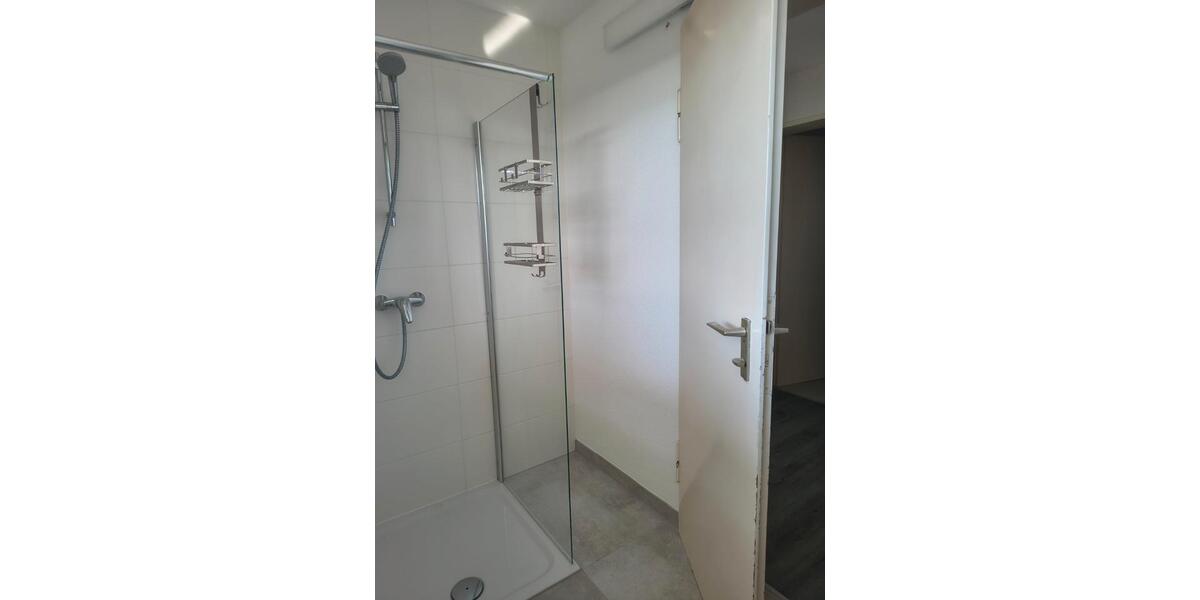 Erdgeschoßwohnung Oberboihingen - 2 Zimmer, 76 m&sup2;, 1.025&euro; | Angebot:26135992