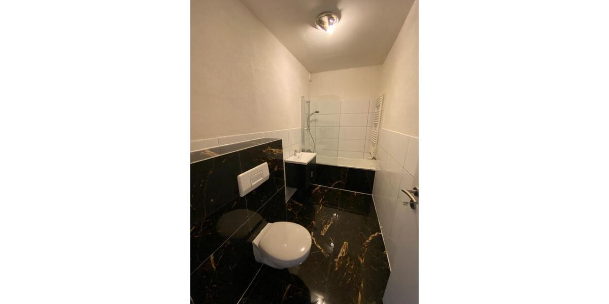 Erdgeschoßwohnung Selb - 3.5 Zimmer, 90 m&sup2;, 580&euro; | Angebot:26587917