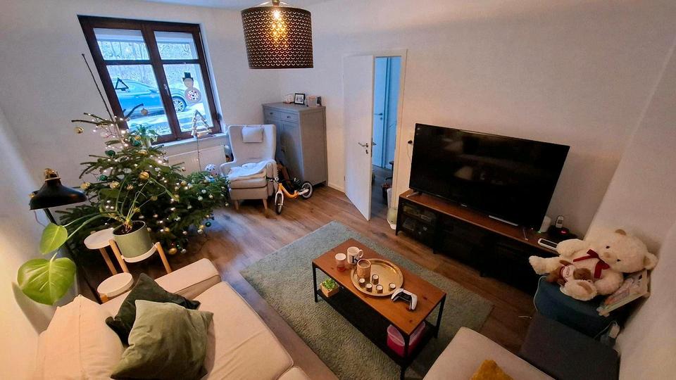 Etagenwohnung Hirzenhain - 3 Zimmer, 87 m&sup2;, 696&euro; | Angebot:26063144