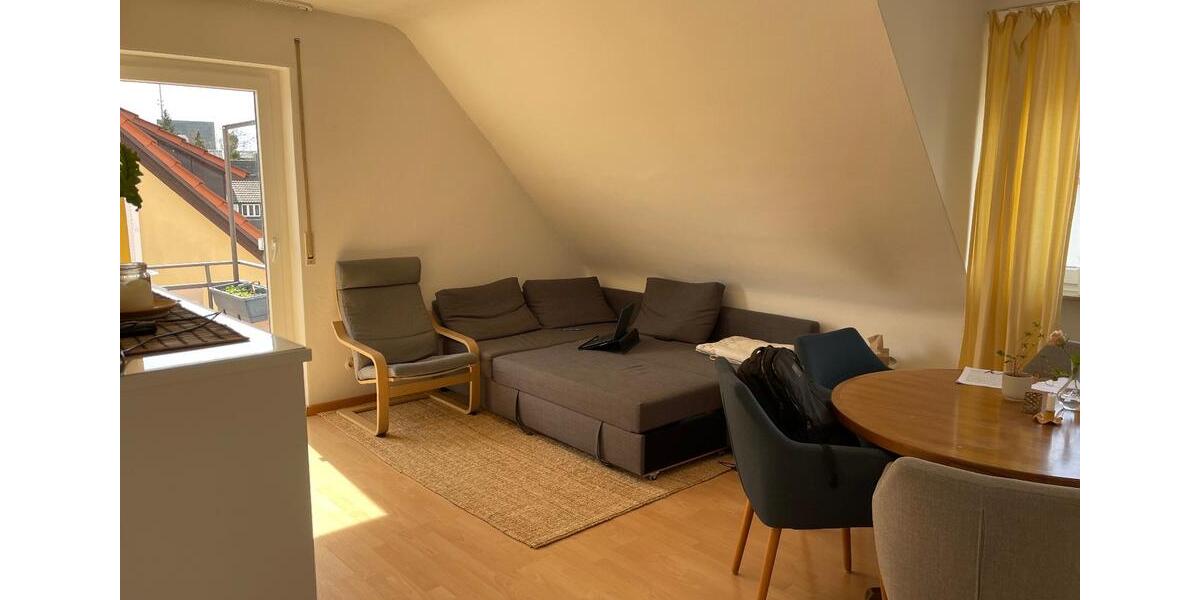 Dachgeschoßwohnung Stuttgart Vaihingen - 2 Zimmer, 60 m&sup2;, 600&euro; | Angebot:26044425