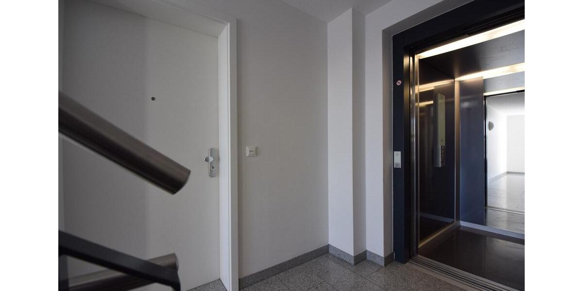 Einfamilienhaus Villingen-Schwenningen Schwenningen - 3 Zimmer, 96 m&sup2;, 1.200&euro; | Angebot:25145359