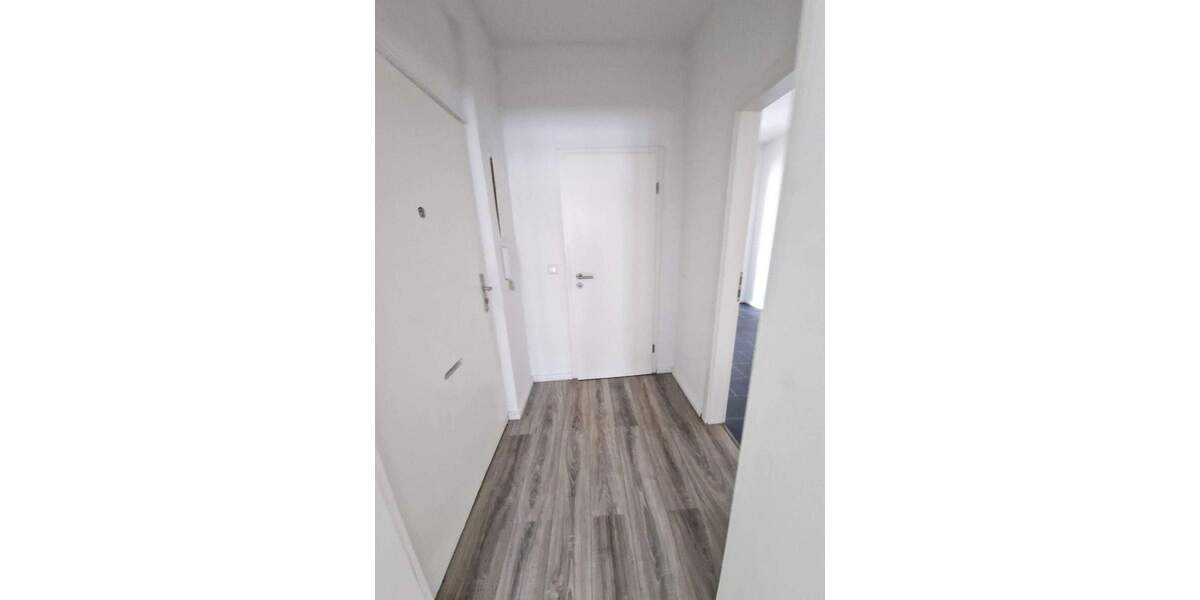 Etagenwohnung Magdeburg Cracau - 2 Zimmer, 46 m&sup2;, 319&euro; | Angebot:24830666