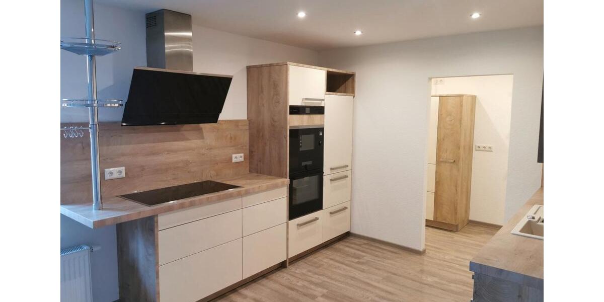 Etagenwohnung Halberstadt - 4 Zimmer, 125 m&sup2;, 1.165&euro; | Angebot:26165223