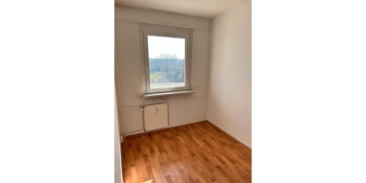 Etagenwohnung Lichtenstein (Sachsen) - 3 Zimmer, 52 m&sup2;, 440&euro; | Angebot:26550804