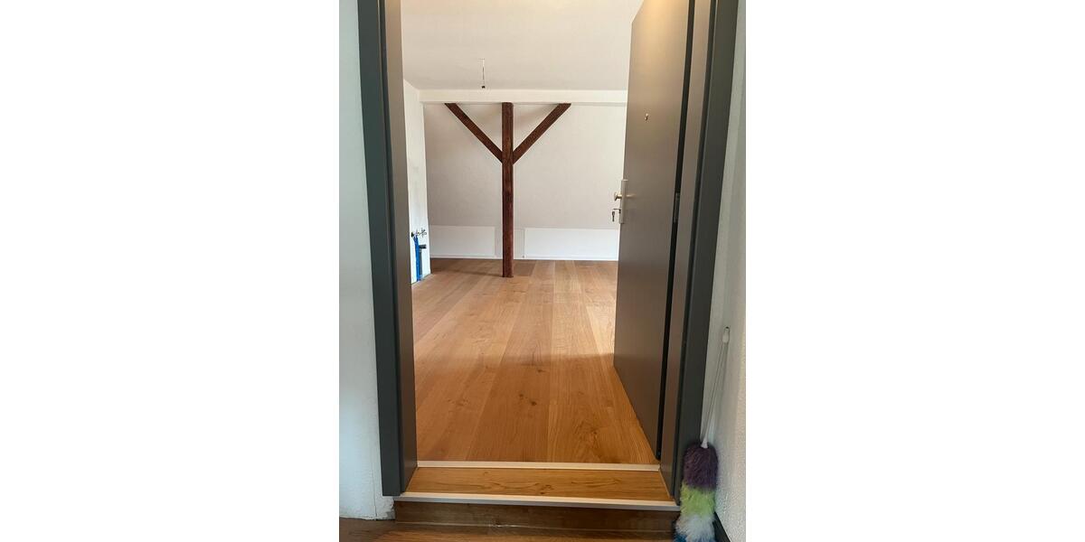 Dachgeschoßwohnung Biedenkopf - 2 Zimmer, 60 m&sup2;, 550&euro; | Angebot:25722436