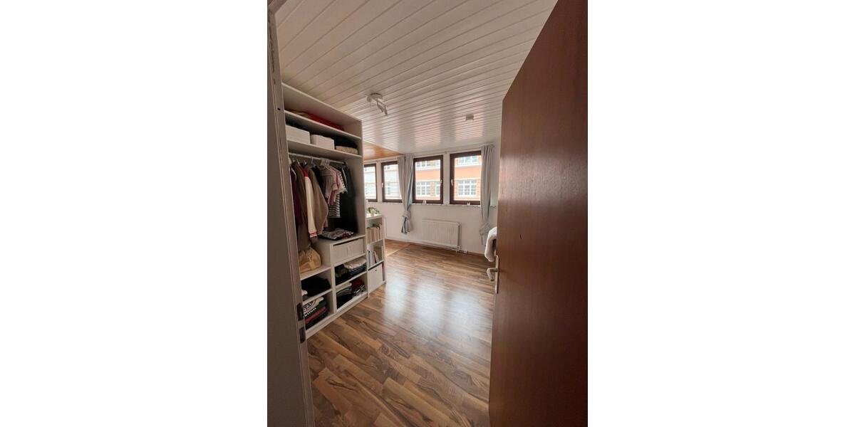 Wohnen auf Zeit Hildesheim Oststadt/Stadtfeld - 1 Zimmer, 17 m&sup2;, 300&euro; | Angebot:26535757