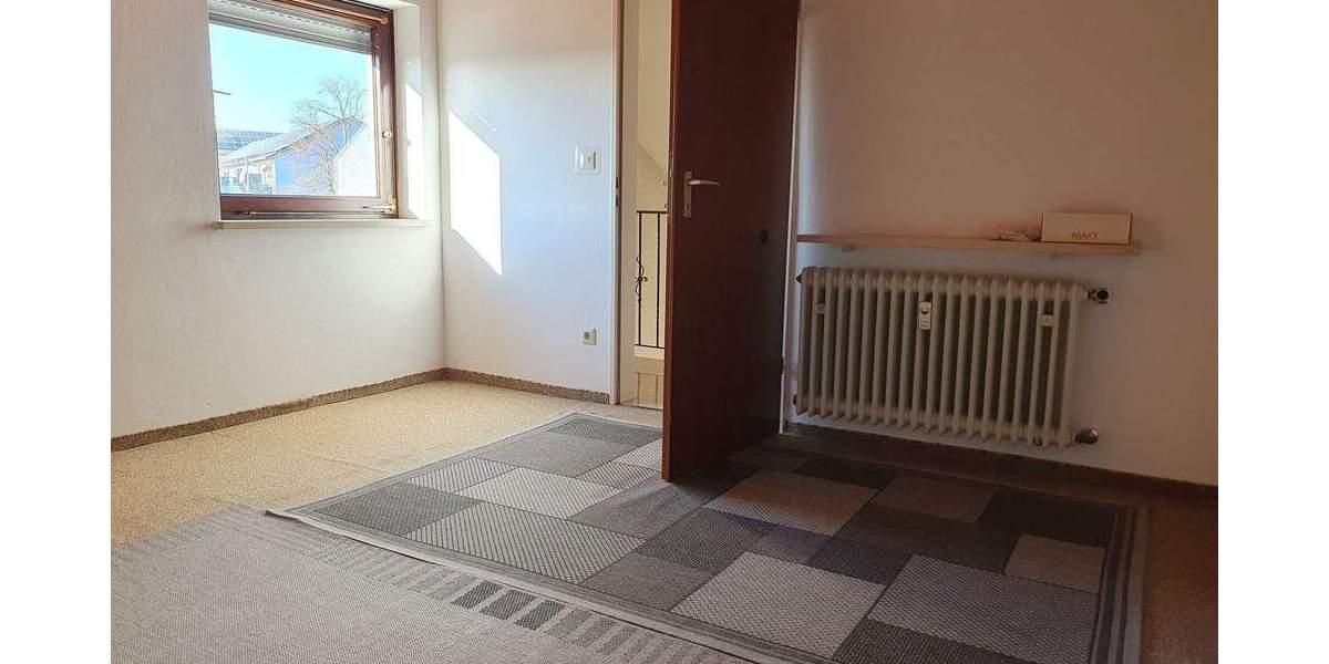 Etagenwohnung Waldkraiburg Hart - 4 Zimmer, 97 m&sup2;, 1.000&euro; | Angebot:24967295