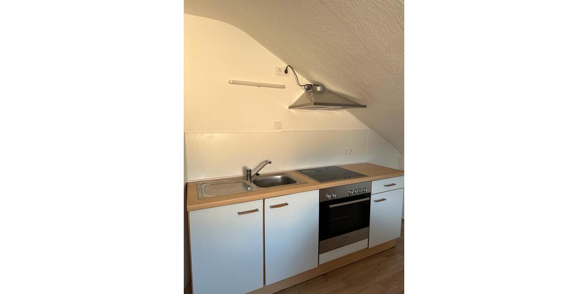 Dachgeschoßwohnung Fulda Kohlhaus - 3 Zimmer, 75 m&sup2;, 650&euro; | Angebot:24785763