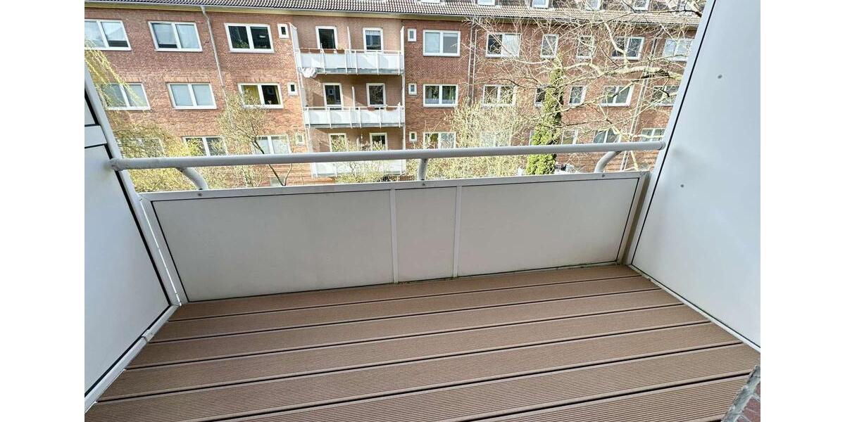 Etagenwohnung Rostock Hansaviertel - 2 Zimmer, 50 m&sup2;, 1.005&euro; | Angebot:25947795