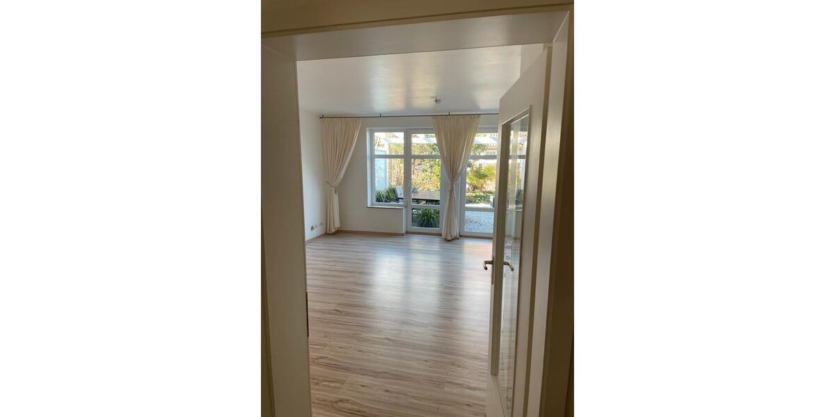 Reihenhaus Isernhagen - 4 Zimmer, 130 m&sup2;, 1.560&euro; | Angebot:23435857