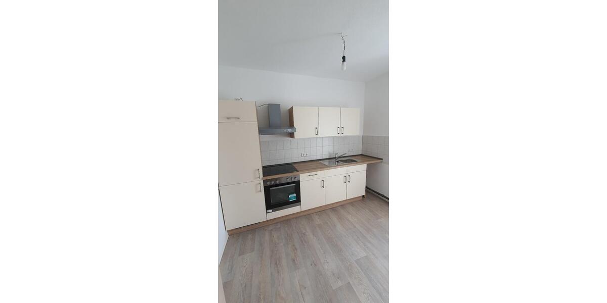 Dachgeschoßwohnung Halberstadt - 2 Zimmer, 48 m&sup2;, 300&euro; | Angebot:26517379