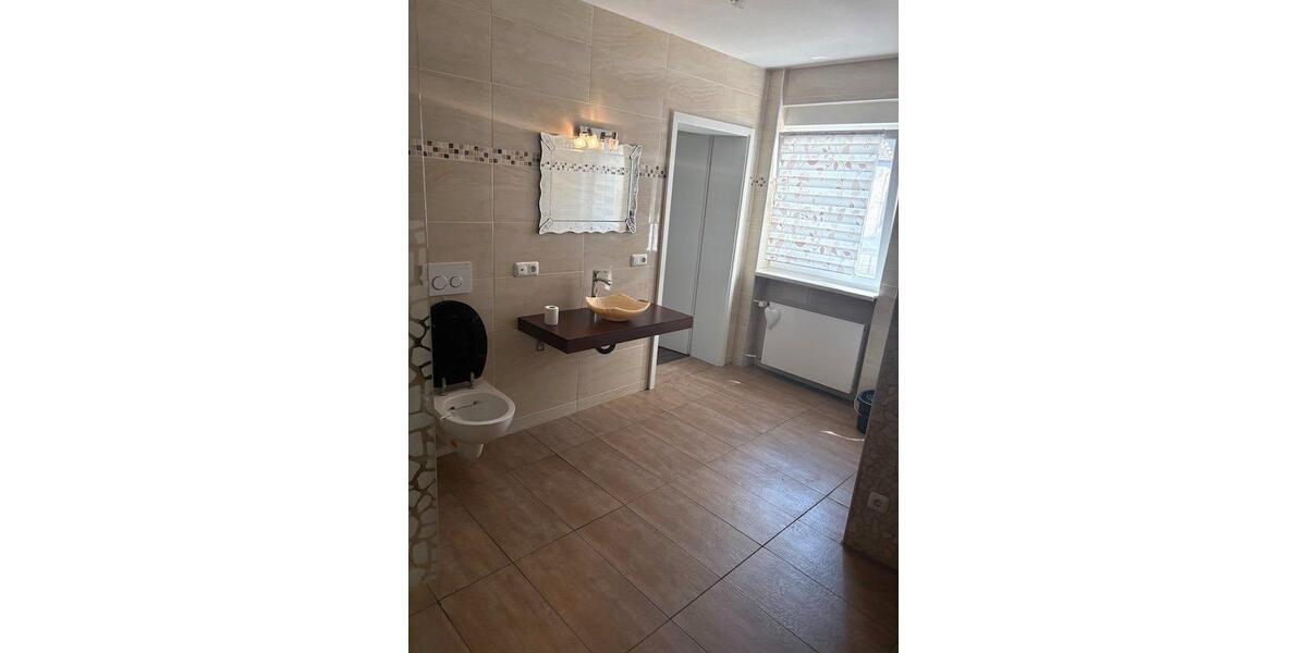 Etagenwohnung Dreieich - 3 Zimmer, 80 m&sup2;, 1.400&euro; | Angebot:26697989