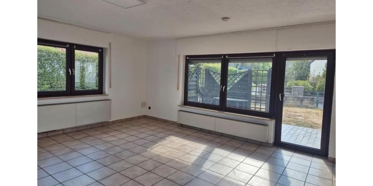 Erdgeschoßwohnung Aschaffenburg Österreicher Kolonie - 3 Zimmer, 85 m&sup2;, 950&euro; | Angebot:25238367