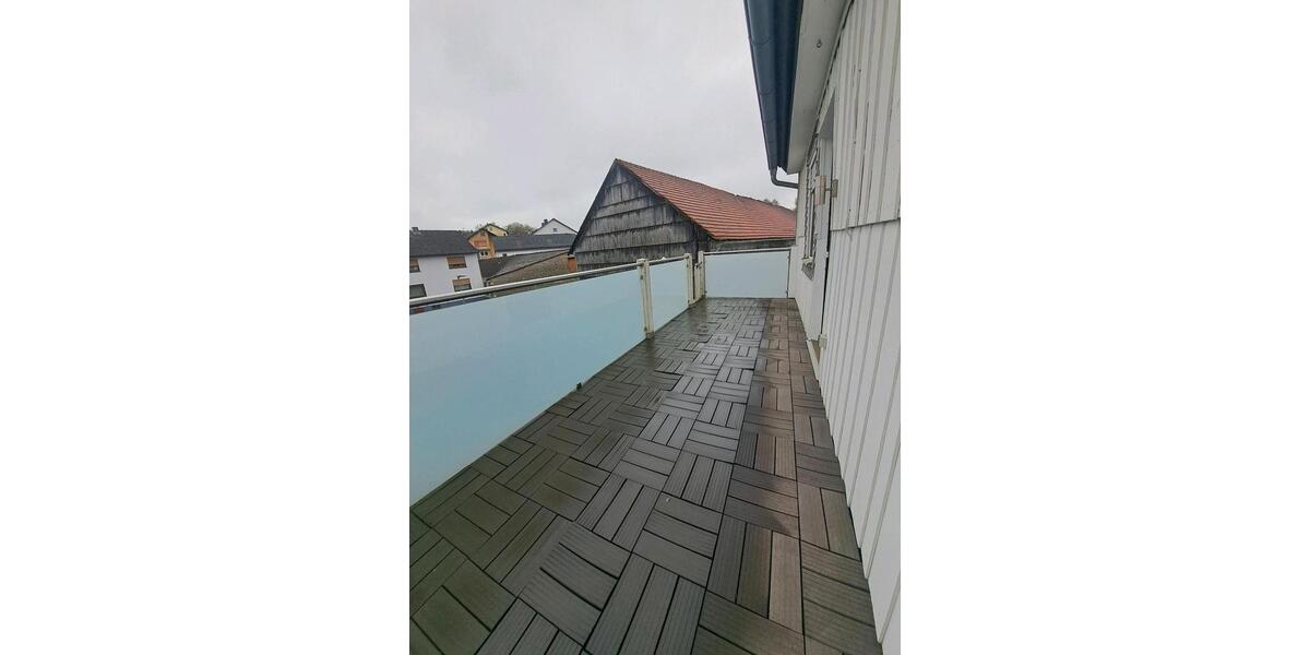 Etagenwohnung Neuhof - 3.5 Zimmer, 100 m&sup2;, 750&euro; | Angebot:26227374